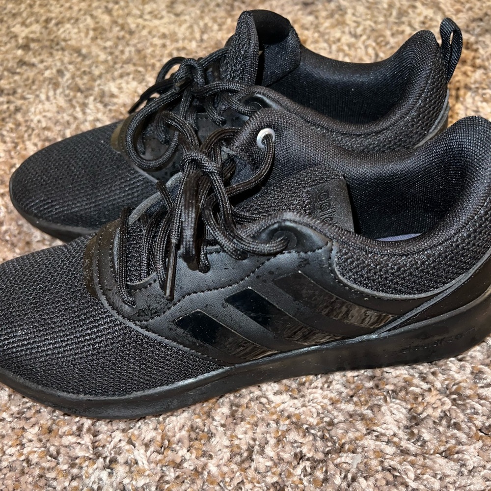 Adidas cloudfoam running shoes